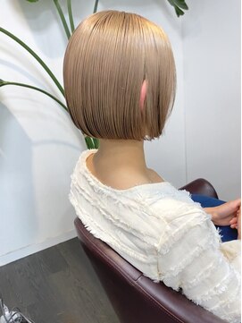 リノショアーズ 日本大通り店(RINOSHORES) ミルクティーベージュ