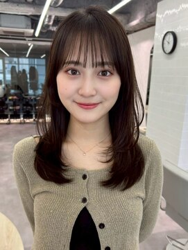 ハニーシブヤ(HONEY shibuya) 髪質改善カラーバイカルテ　オリーブグレージュ　レイヤーカット