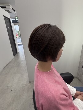 プレジールバイラファブリック(PLAISIR by LA FABRIQUE) 【下田】丸みのあるグラデーションボブ