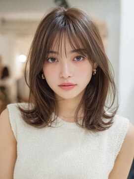 リリック(LyriQ) 髪質改善/アッシュブラウン/レイヤーカット/くびれレイヤー