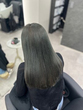 アルドーレヴェントホリエ(Ardore vento horie) オリーブグレージュ