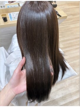 ボネッカ 鶴見(BONECCA) ロング×ダークブラウンカラー