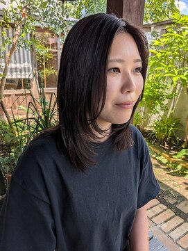 テントヘアー(tent hair) ナチュラル艶々ローレイヤースタイル