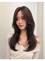 ベル 新宿(Belle)&nbsp;顔まわりカット　大人ヘア　韓国ヘア　毛流れ　オリーブカラー