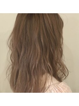 キャンバス バイ ネオリーブ 横浜西口(Canvas by neo.) 柔らかくみえる ハイトーンミルクティー☆【横浜】