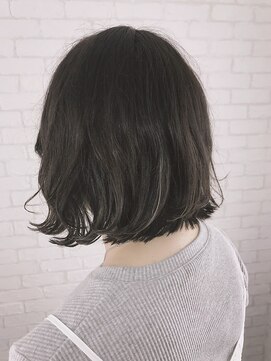 ラヴリア クルメ(LOVERIA KURUME) ≪LOVERIA KURUME/久留米≫ゆるボブ