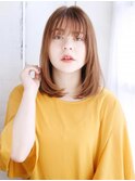 透け感バングのワンカールスタイル