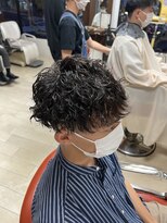 グルーマーズトウキョウ(GROOMER/S TOKYO)&nbsp;【GROOMER/S 佐藤】 波巻きスパイラルパーマ スペインカール