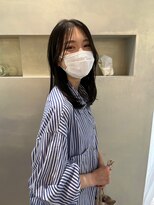 リィベ(Liibe)&nbsp;guest snap #こなれロング#センターパート#ゆる巻き