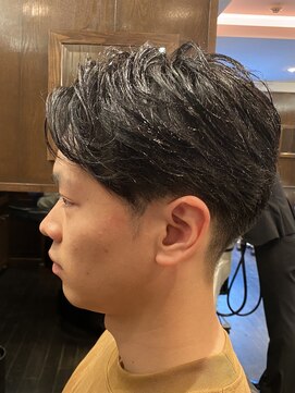 ザ バーバー 虎ノ門ステーションタワー(THE BARBER) フロントカバースタイル