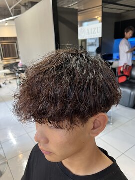 アイズ 海老名(AIZU) 波巻きスパイラルパーマ　ツイストスパイラルパーマ　マッシュ