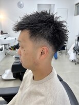 リベル(Liber) barber フェード　ベリーショート　ツイストパーマ