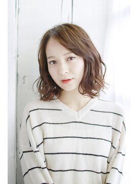 マーブルズ 横浜店(marbles) マロンベージュ/ゆるふわ巻き/ミディアムボブ[横浜]