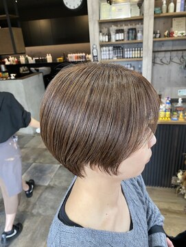 ハク(haku) ショート