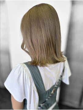 リープス(LEAPS) 伸ばしかけボブスタイル