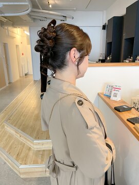 リイチ(LIICHI) お団子ヘア