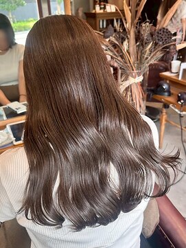 ヨーク(yoke.) 艶髪ウェーブ/髪質改善/透明感カラー/モカブラウン