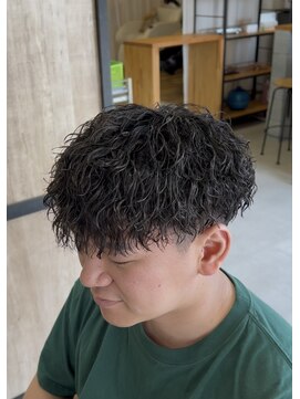 メンズギフト(men's GIFT) 刈り上げツイストスパイラルパーマメンズマッシュ