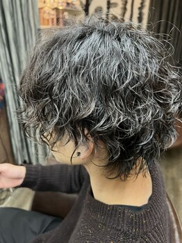 【久留米】口コミ高評価◎髪のお悩みやなりたいイメージに合わせた施術で理想のスタイルへと導きます*