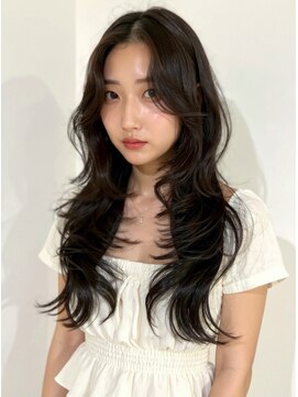 ブロウ ネックス ザ サロン 表参道(VLOW nex the salon) 韓国ヘア/透明感カラー/小顔に見せる顔まわりカット/ミディアム