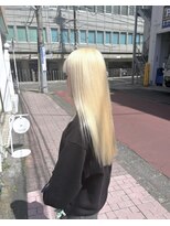 ミュー(Mu)&nbsp;ホワイトブロンド　抜きっぱなしブロンド