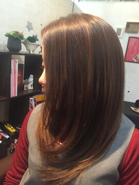 ヘアーラウンジ ローゼス(HAIR LOUNGE ROSES) ナチュラルストレート