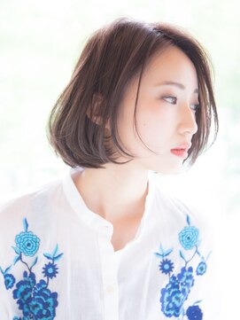 ビアンコ(BIANCO) 髪質改善 似合わせカット 着物 ミディアムレイヤーカット 酸性