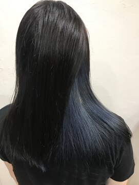 アリウス(ALIUS by posh) 【ALIUS 池袋 小川真一】インナーネイビー×暗髪