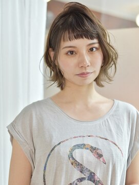 イリーブ(elieve) オン眉 ボブ 大人かわいい 透明感アッシュ 艶髪 髪質改善