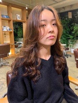 ロベルシ(ROVERSI) フェイスフレーミングパーマ