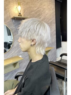 リア 大阪梅田(Ria) ~メンズウルフ ホワイトカラー~ 【Ria 大阪 梅田】