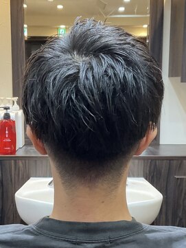 ヘアクリニックカルム 日暮里(Hair Clinic Calme) ツーブロックショート、ビジネス、爽やか