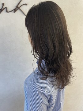 暗髪/ツヤ髪/アッシュ/透明感/透明感カラー/大人女性/大人ヘア