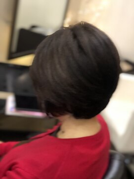 ヘアメイク サン(Hair Make Sun) 丸みショートマッシュ