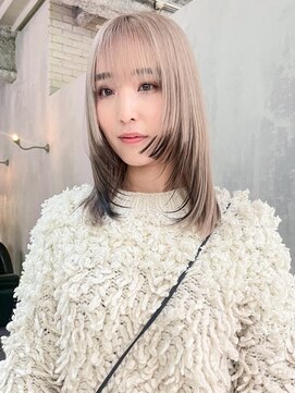 アルバム 渋谷パルコ(ALBUM) 顔周りレイヤーロング美髪ホワイトブロンド_ba506341