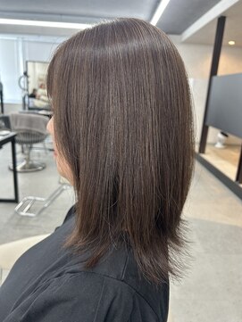 ヌードルバイコア(noodle by CoRe.gn) 白髪ぼかしハイライト