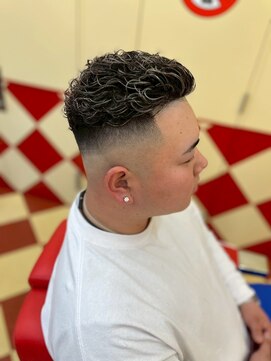 キングスマントーキョー 府中店(KINGSMAN TOKYO) パーマ