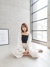 エレノア 藤沢(Eleanor) 【丸みロブ】大人可愛い×柔らかシルエット