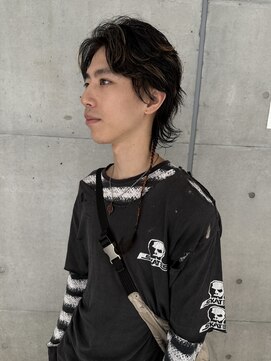 メンズレコ 渋谷(MEN'S LECO) ブルーブラックフェザーパーマ刈り上げセンターパート