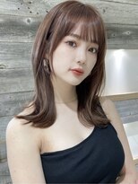 アリュウル 表参道 青山(Allure)&nbsp;ピンクブラウン×外はねくびれヘア◎