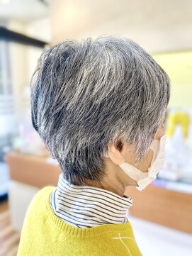 クール ヘアー ギャラリー 神明町店(COOL Hair gallery) グレイヘアショート /大人美フォルム