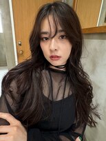 サンプラス(san+)&nbsp;【マユコ】ロングレイヤーシースルーバング小顔ウェーブヘア