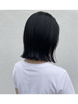 アールサロンサカエ(Rr SALON SAKAE) パツっとボブ