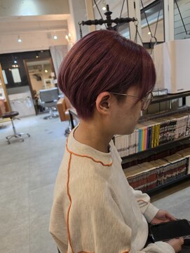 ウィ 立川(Oui) 【HIROMU】刈り上げショート/ローズベージュ/ショートカット