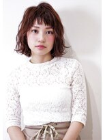 サンズフェッリーナ(SUNS fellina) ショートバングで大人かわいいナチュラルミディ