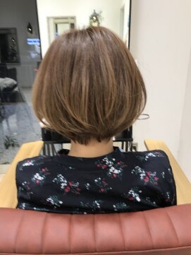 クアトログランシュ ひたちなか店(QUATRO×GranCieux) ☆ショートグラデーションボブ☆