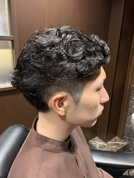 ヒロギンザ 八重洲店(HIRO GINZA) サイドグラデーション〈床屋〉〈東京〉〈八重洲〉〈日本橋〉