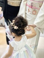 結婚式リングガールさんのヘアセット