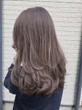 オハーラ(Ojala´) 大人かわいいふんわりロングレイヤーstyle