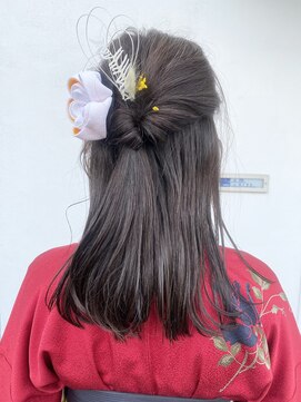 ハイブ(HIVE) ハーフアップ